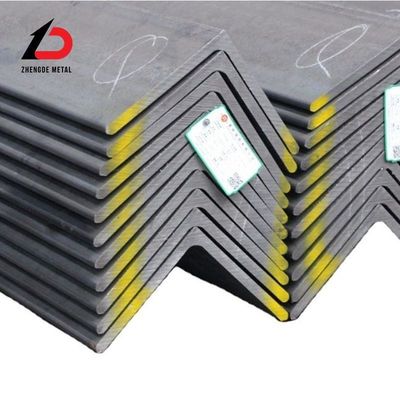 75X75X8mm 70X70X4 60X60 45X45X5 فولاد زاویه مساوی پیش گالوانیزه شده 1.0mm 2.0mm زاویه آهن پشتیبانی سوراخ سوراخ زاویه فولاد